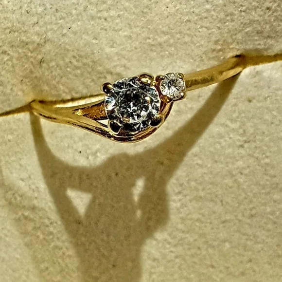 Genuine 14k Gold 2 Stone CZ Ring - Picture 7 of 13
